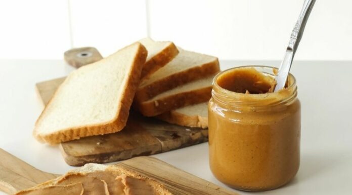 Mastering the Art of Homemade Almond Butter Homemade-Almond-Butter